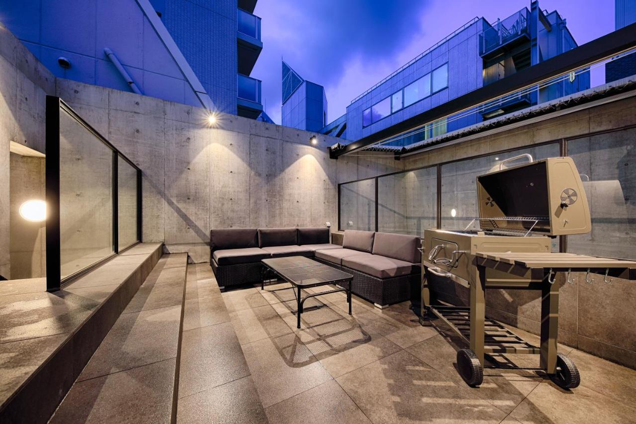 Villa Tokyo Diagonal Tower *